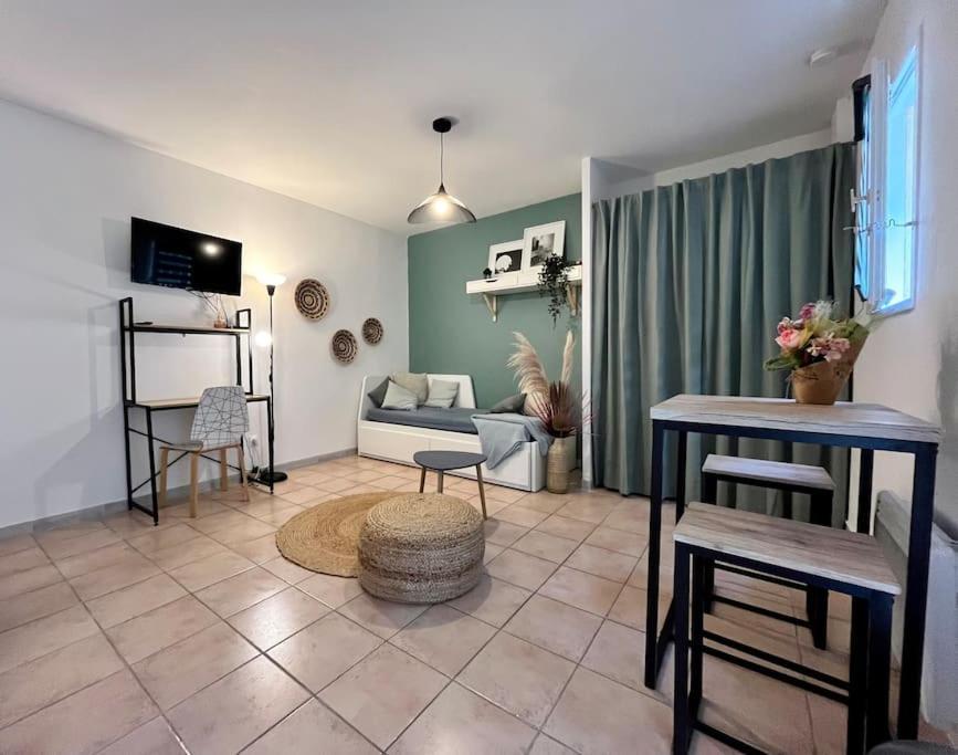 Aix-En-Provence, Cosy Studio Proche Toutes Commodites, Linges Fournis Kültér fotó
