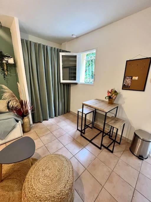 Aix-En-Provence, Cosy Studio Proche Toutes Commodites, Linges Fournis Kültér fotó